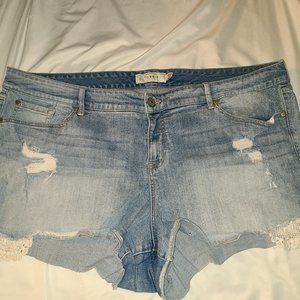 Torrid shortie shorts with lace on side